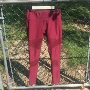 Burgundy Mondetta Athletic Leggings (M)